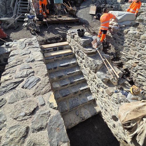 3 Firmen, 1 Projekt: Bau Allianz 🏗️🤝 (Tag 5 & 6)

Tag 5 – Feinschliff & Überraschung 👷‍♂️🔥
Der letzte Tag auf der...